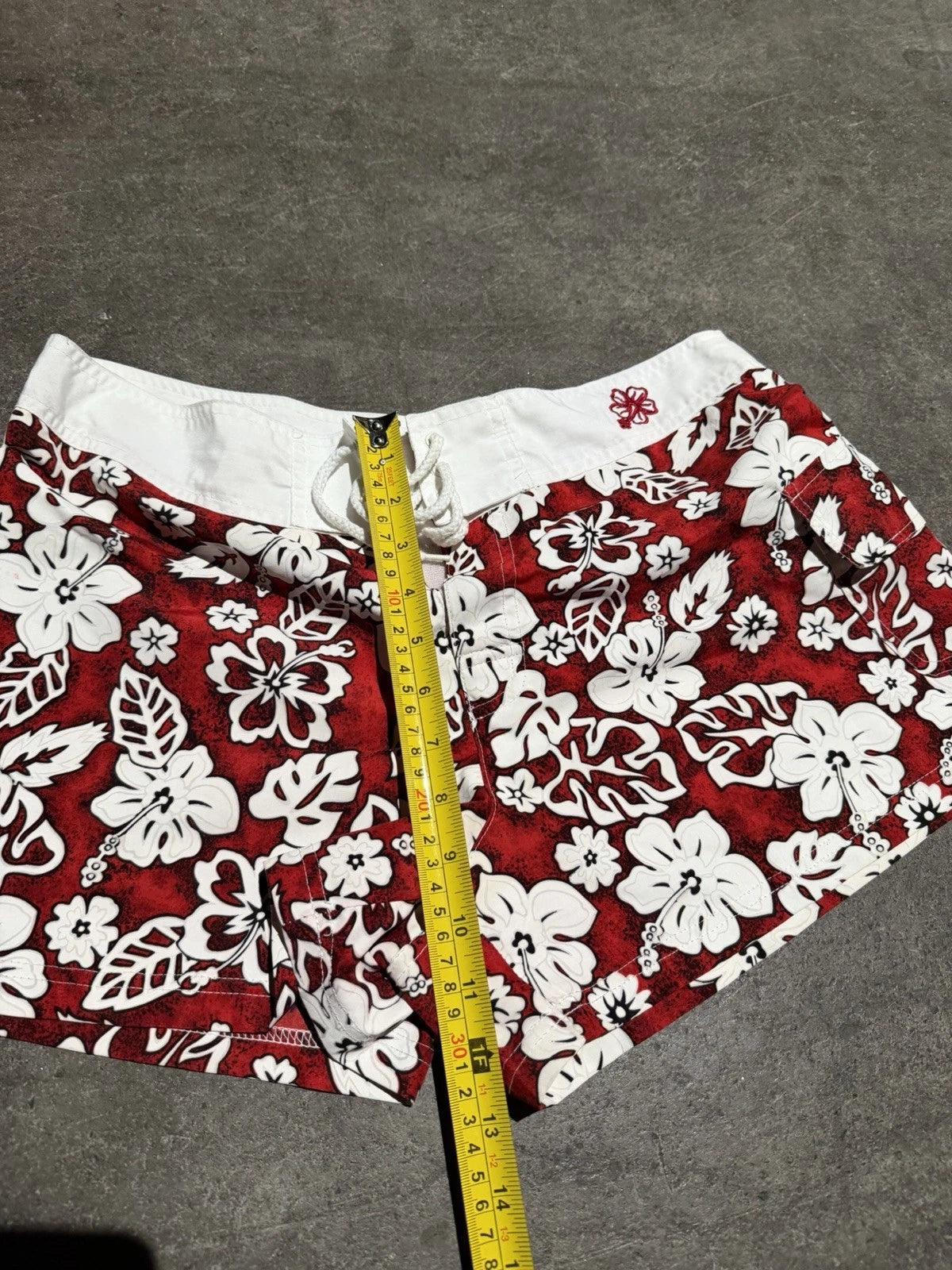 Vintage Y2K Hawaii Surf Beach Girl Micro Board Shorts Large