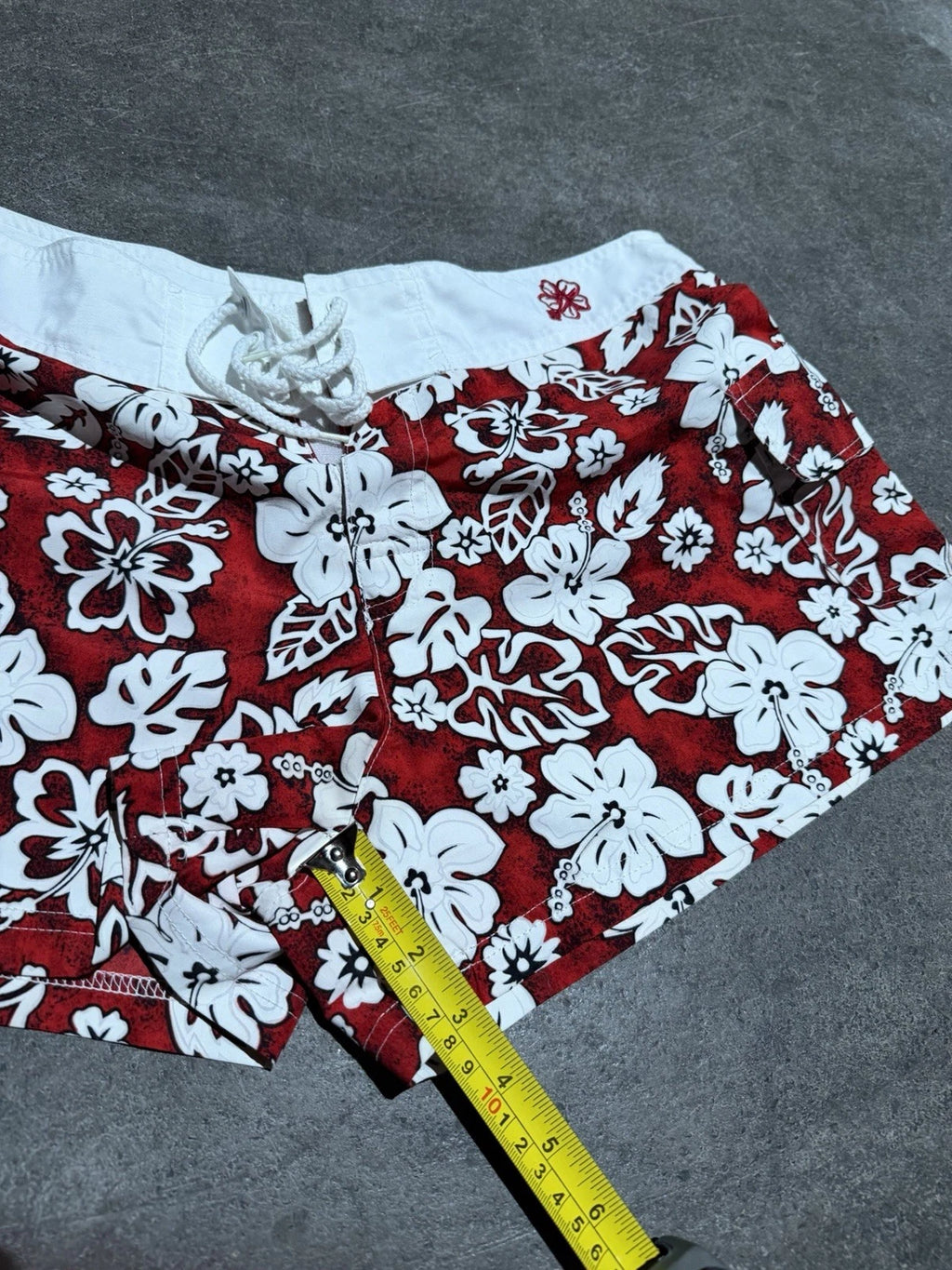 Vintage Y2K Hawaii Surf Beach Girl Micro Board Shorts Large