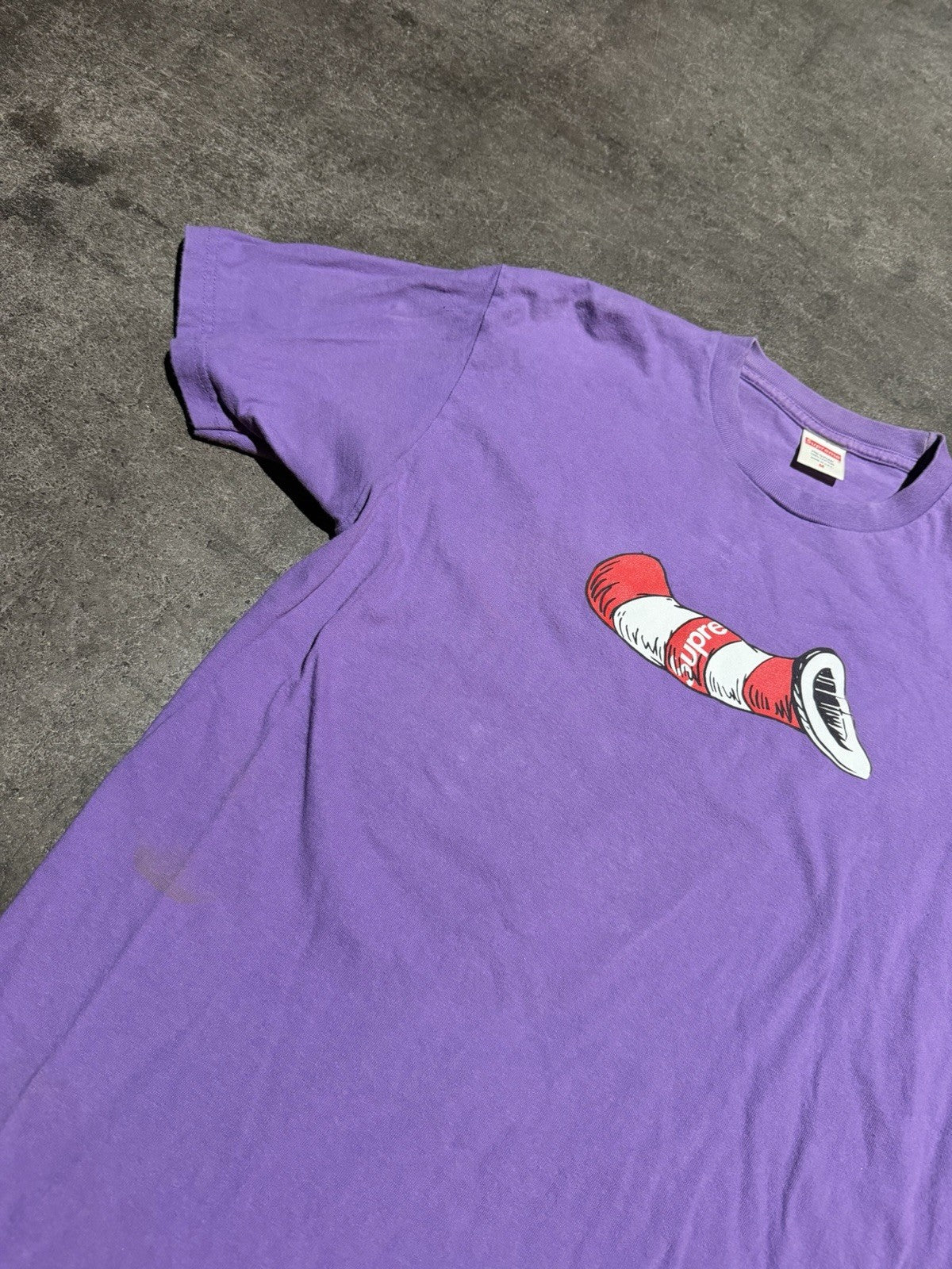 Supreme Cat in The Hat Tee - Purple -medium (FW18)